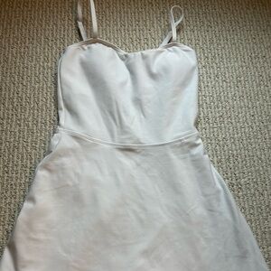 Alo xxs tennis dress . Worn only a few times!